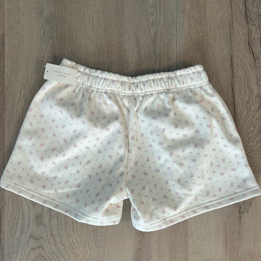 Altar'd State Cream Floral Shorts